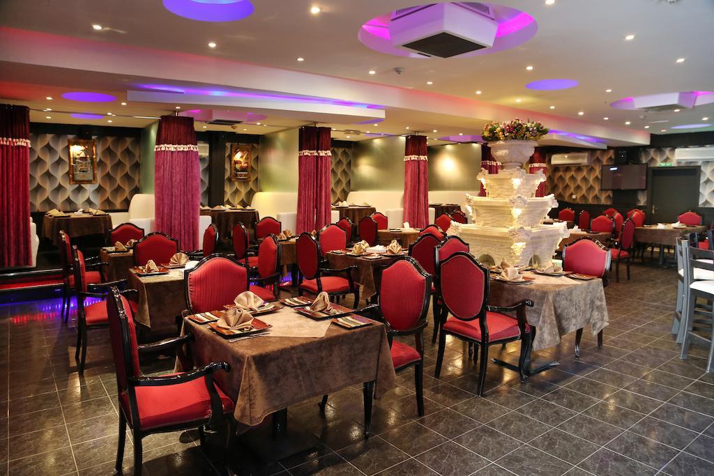 Mirador Hotel Manama Exterior photo